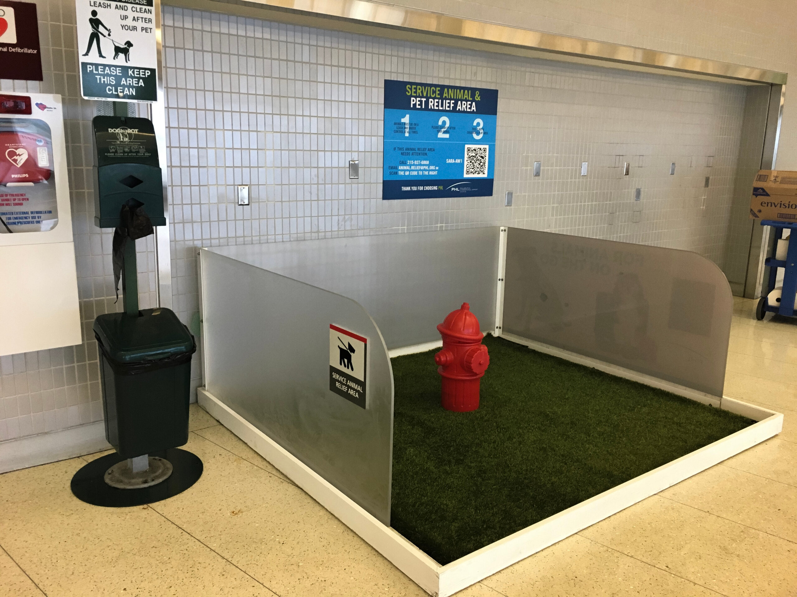 Pet rest stop in airport